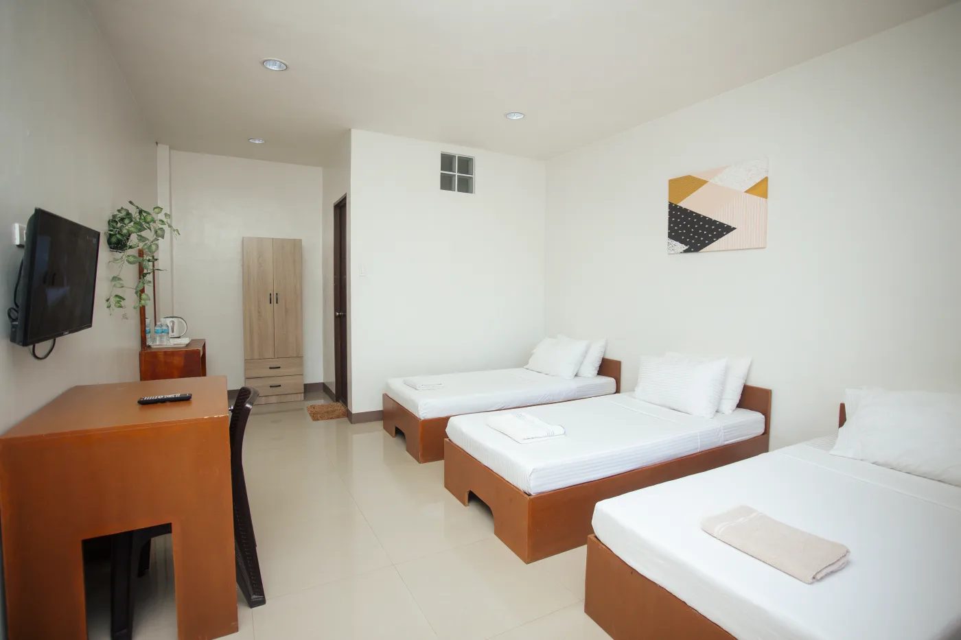 Triple Room